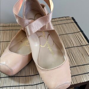 Jessica Simpson Women's Blush Ballet Flats